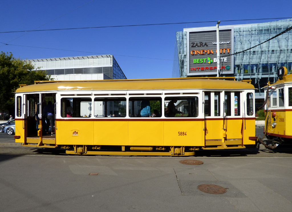 Budapest, EP (MWG) — 5884