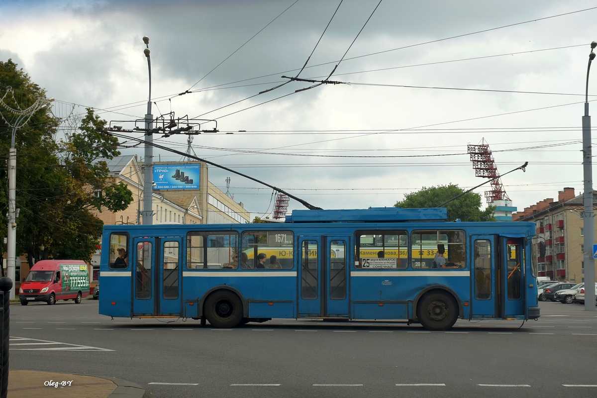 Гомель, БКМ 201А7 № 1671