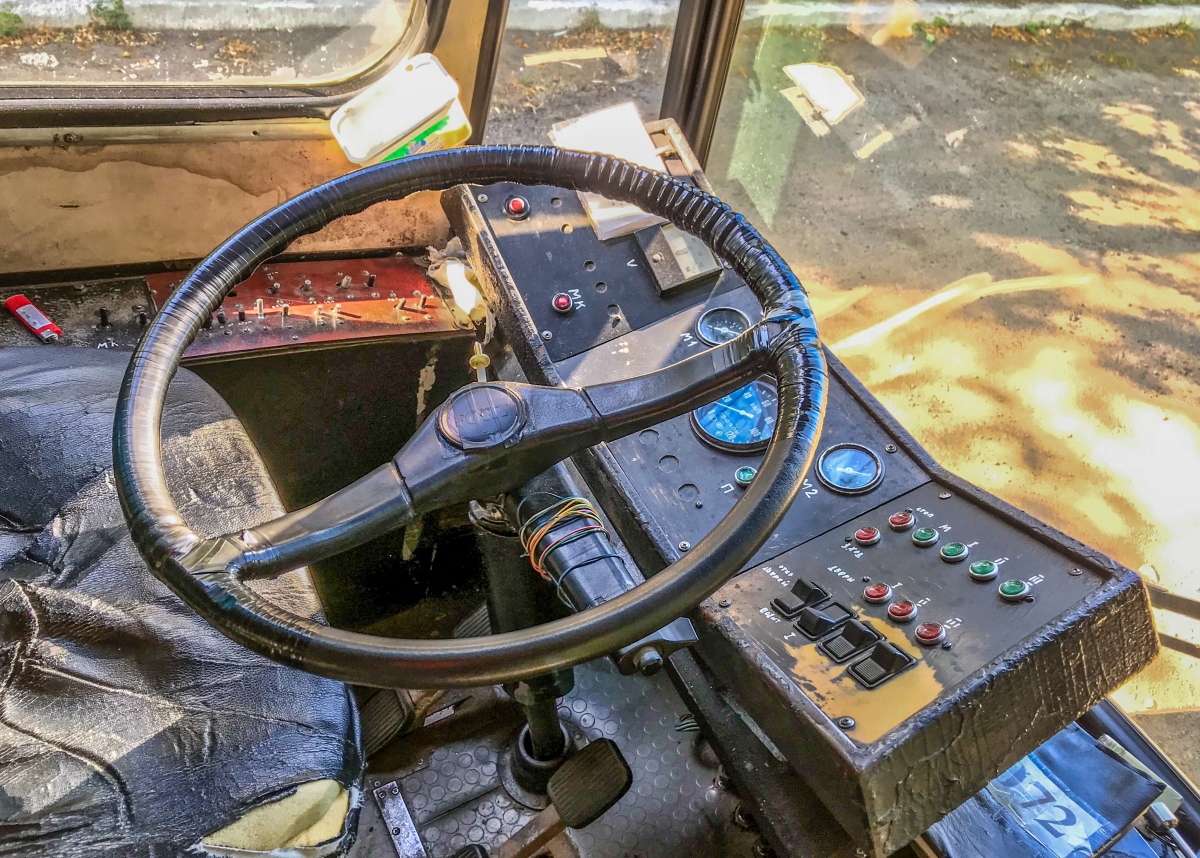 Днепр, ЮМЗ Т1Р (Т2П) № 2072