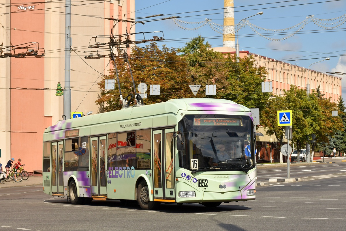 Homiel, BKM 32100D № 1852