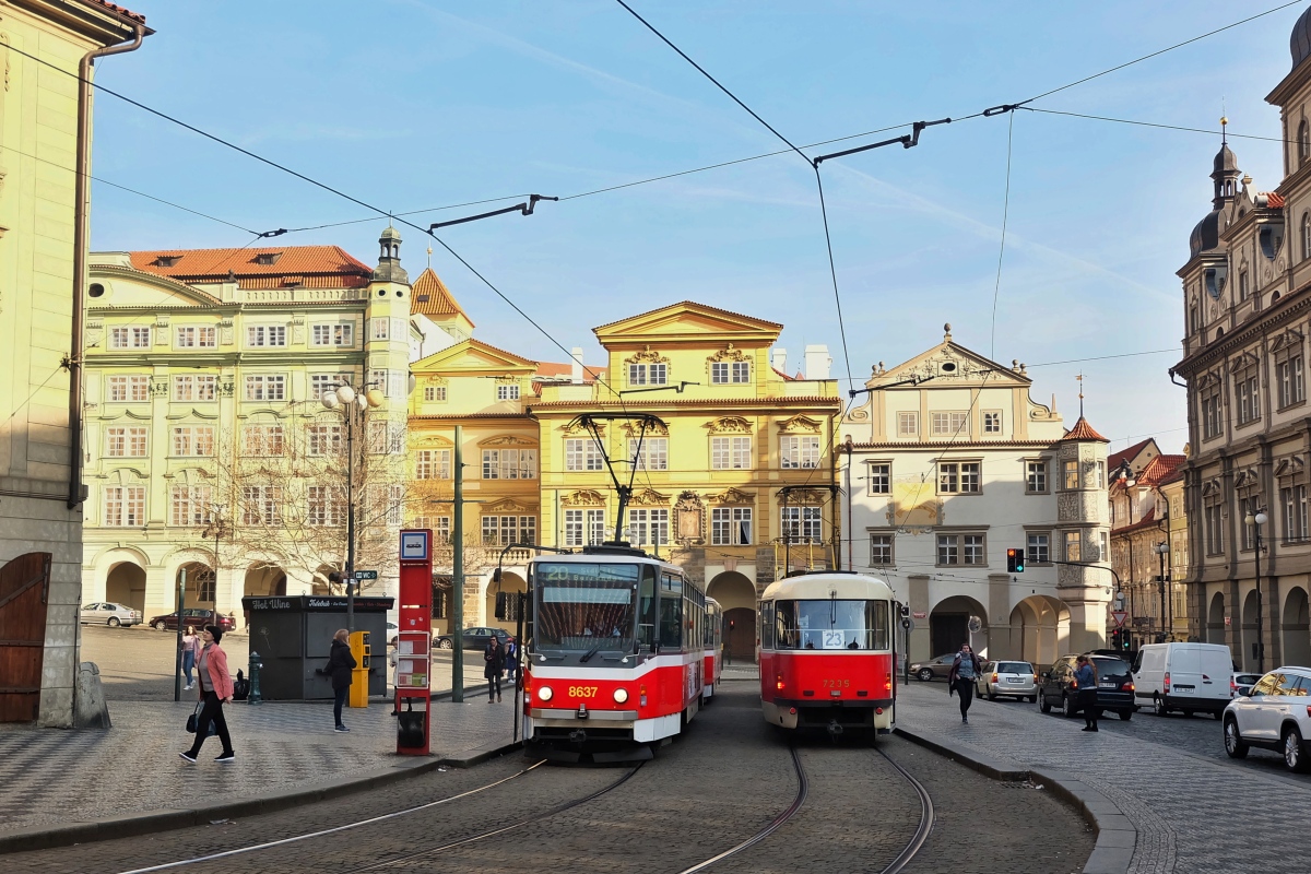 Прага, Tatra T6A5 № 8637; Прага, Tatra T3SUCS № 7235