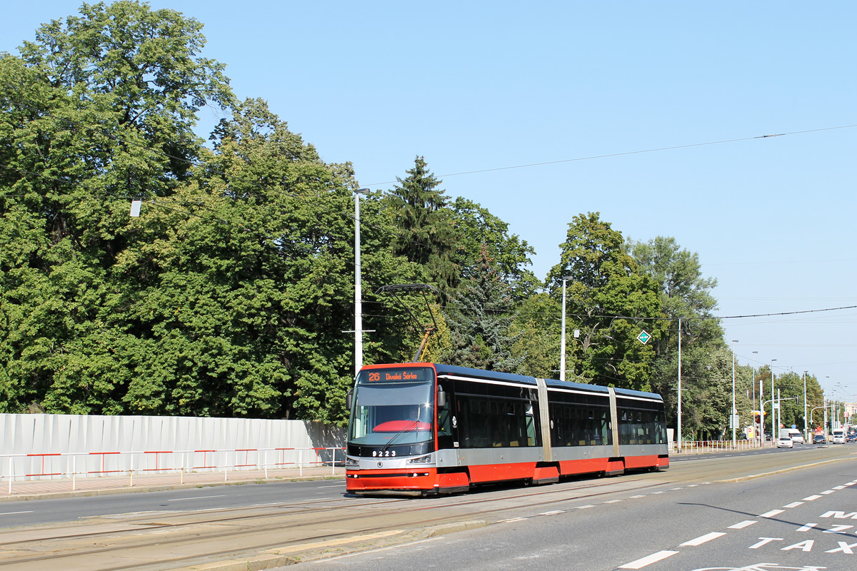 Прага, Škoda 15T2 ForCity Alfa Praha № 9223