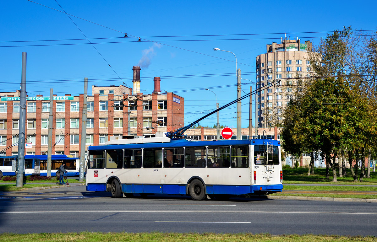 Санкт-Петербург, ВМЗ-52981 № 1949