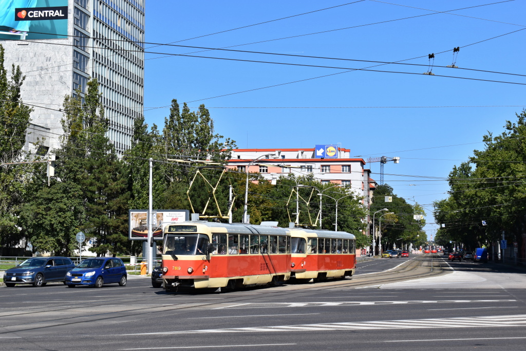 Братислава, Tatra T3SUCS № 7819; Братислава, Tatra T3SUCS № 7820