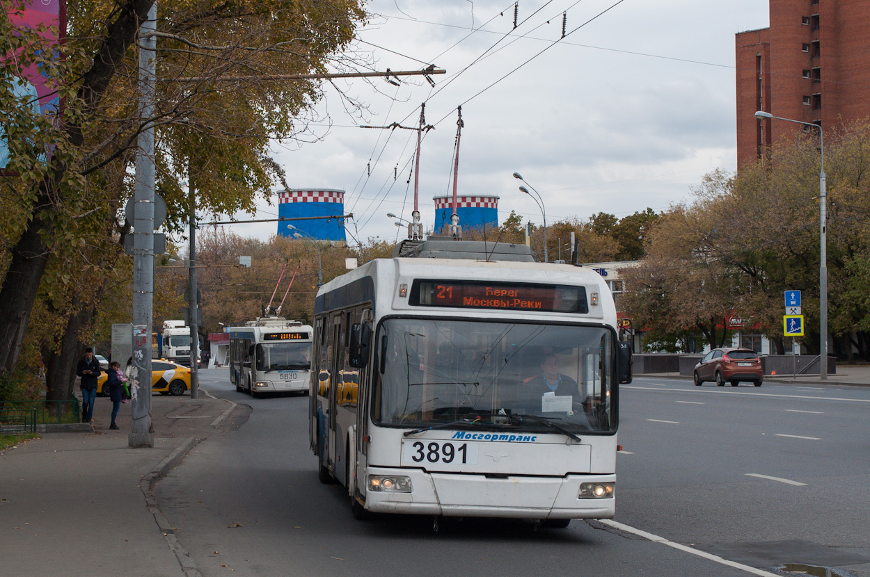 Moscow, SVARZ-6235.01 (BKM 32100M) # 3891