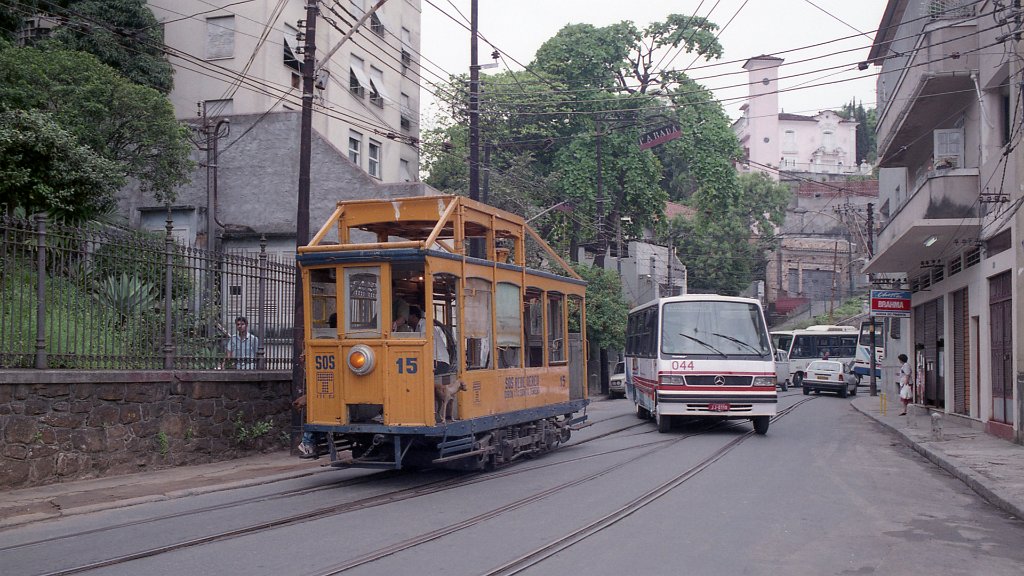 Рио-де-Жанейро, Двухосный моторный вагон № 105