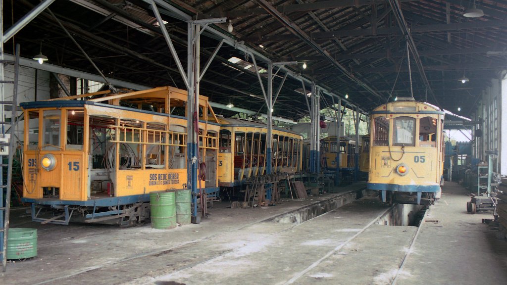 Rio de Janeiro, 2-axle motor car č. 105; Rio de Janeiro, 2-axle motor car č. 05; Rio de Janeiro, 2-axle motor car č. 03