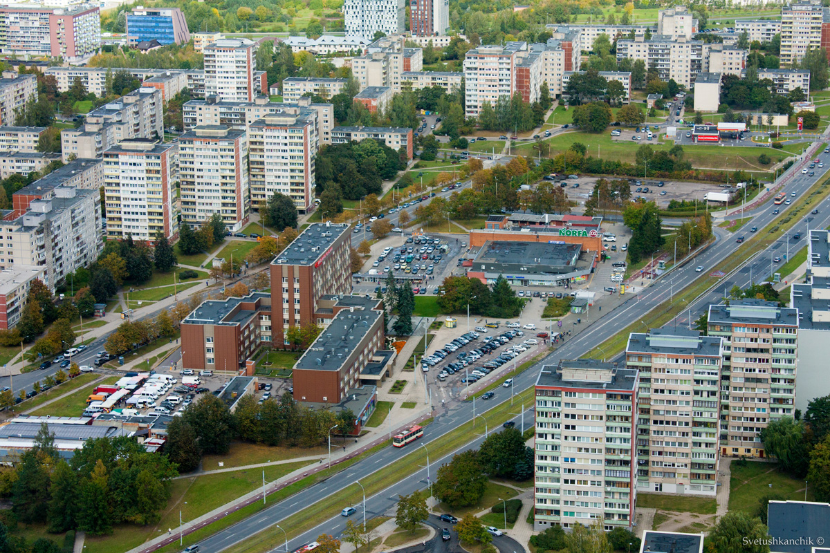 Vilnius — Loops and lines