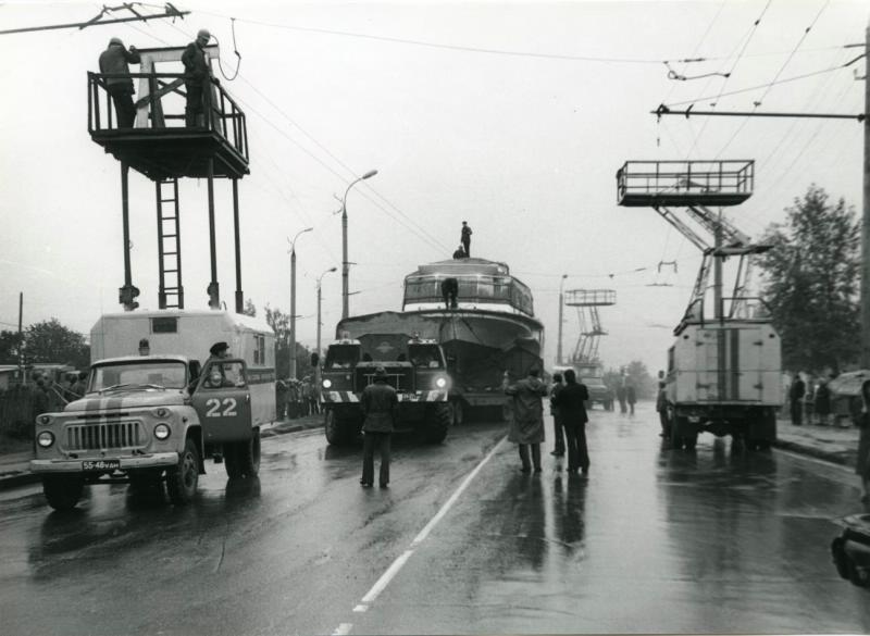 Ijevsk — Electric transit lines; Ijevsk — Old photos
