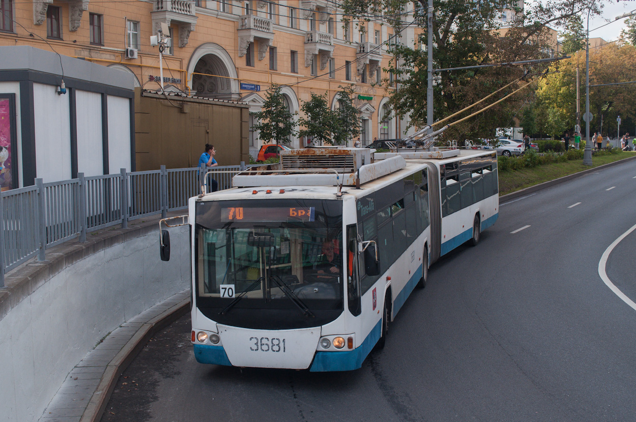 Москва, ВМЗ-62151 «Премьер» № 3681