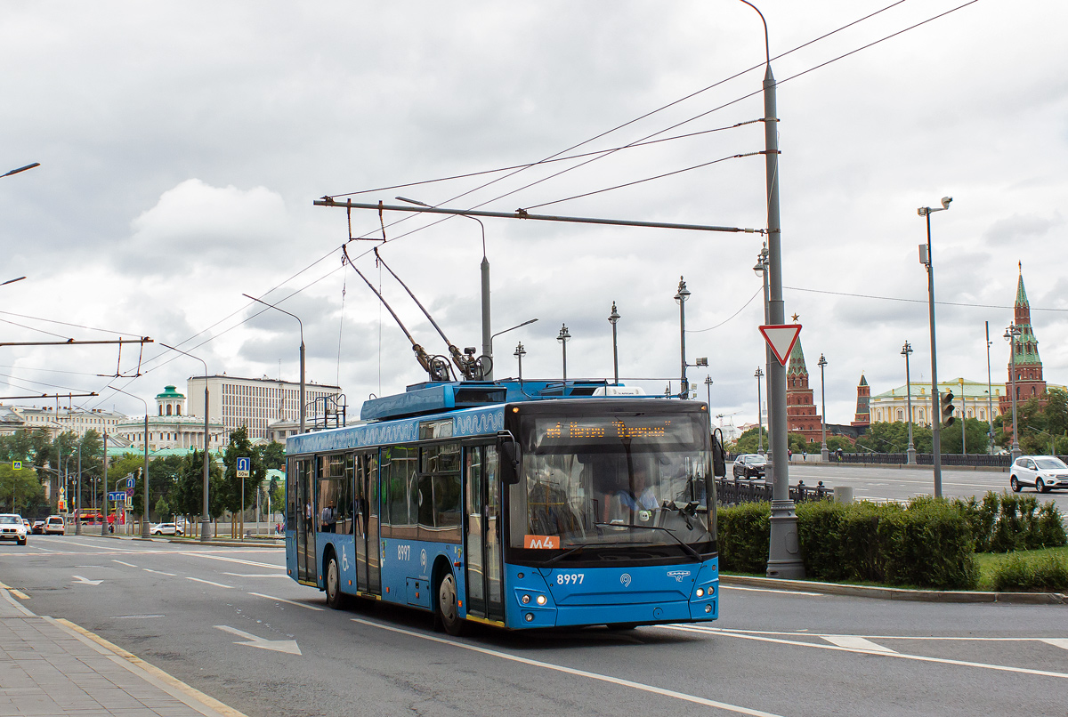 Москва, СВАРЗ-МАЗ-6275 № 8997