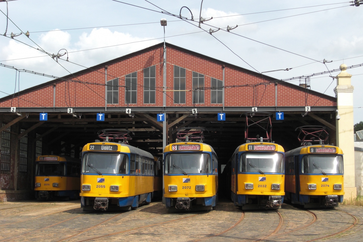 Leipzig, Tatra T4D-M2 nr. 2055; Leipzig, Tatra T4D-M2 nr. 2072; Leipzig, Tatra T4D-M2 nr. 2032; Leipzig, Tatra T4D-M2 nr. 2074