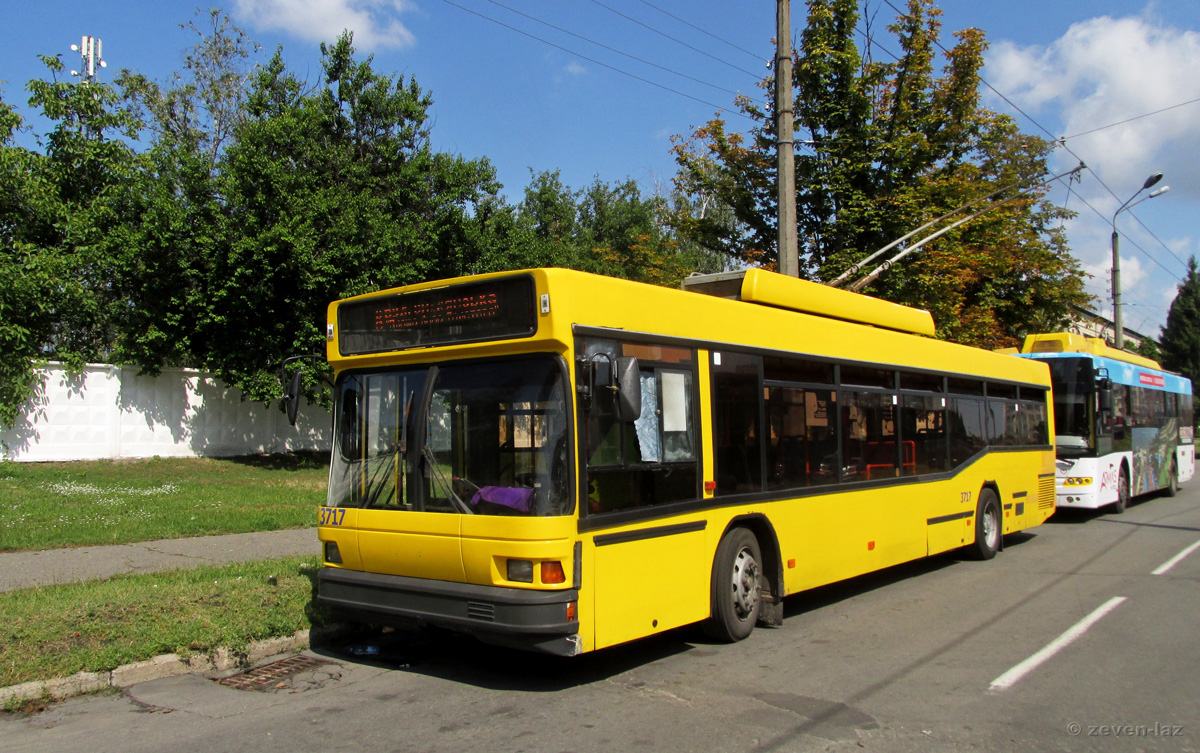 Киев, МАЗ-ЭТОН Т103 № 3717