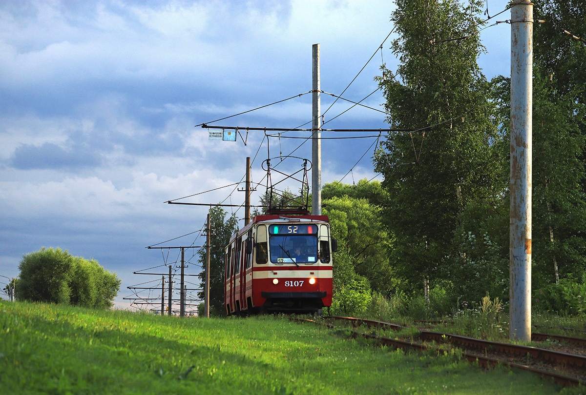 Saint-Petersburg, 71-147K (LVS-97K) Br. 8107 Saint-Petersburg, 71-147K (LVS-97K) Br. 8107