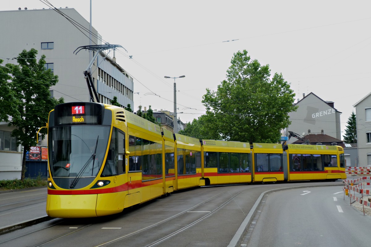 Базель, Stadler Tango ER Be 6/10 № 152