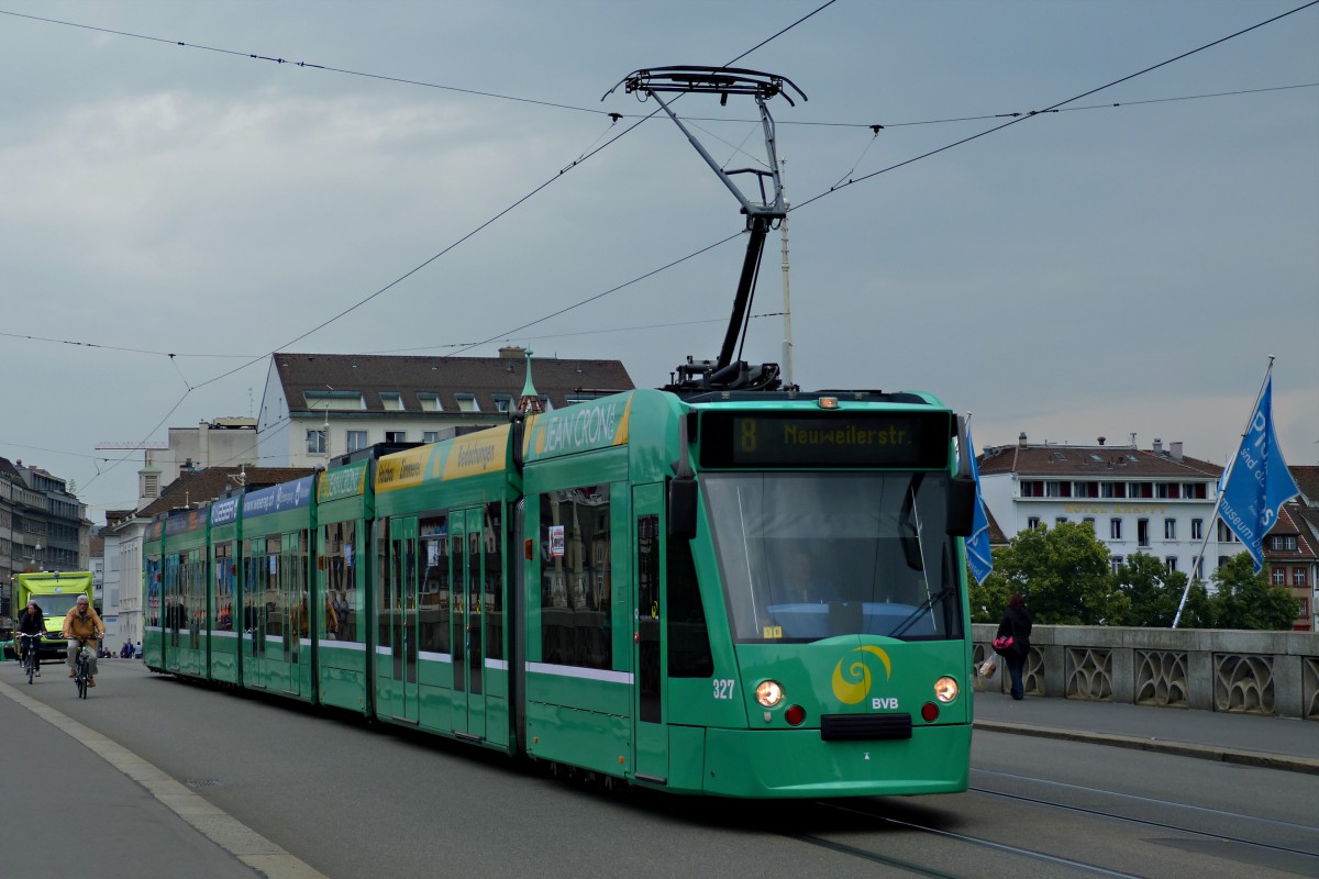 Базель, Siemens Combino № 327