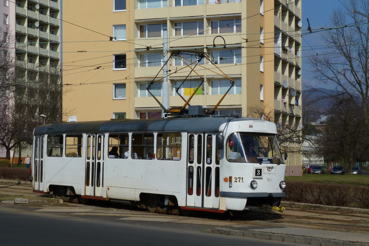 Мост ― Литвинов, Tatra T3SUCS № 271