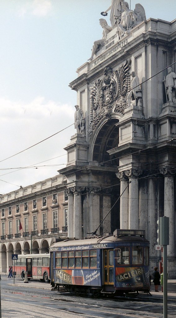 Лиссабонская агломерация, Carris 2-axle motorcar (Standard) № 732