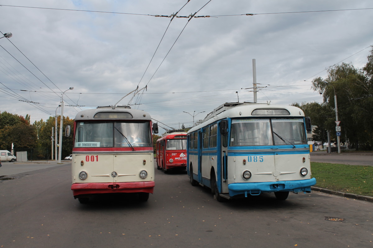 Rivne, Škoda 9Tr19 Br. 001; Rivne, Škoda 9TrH27 Br. 085