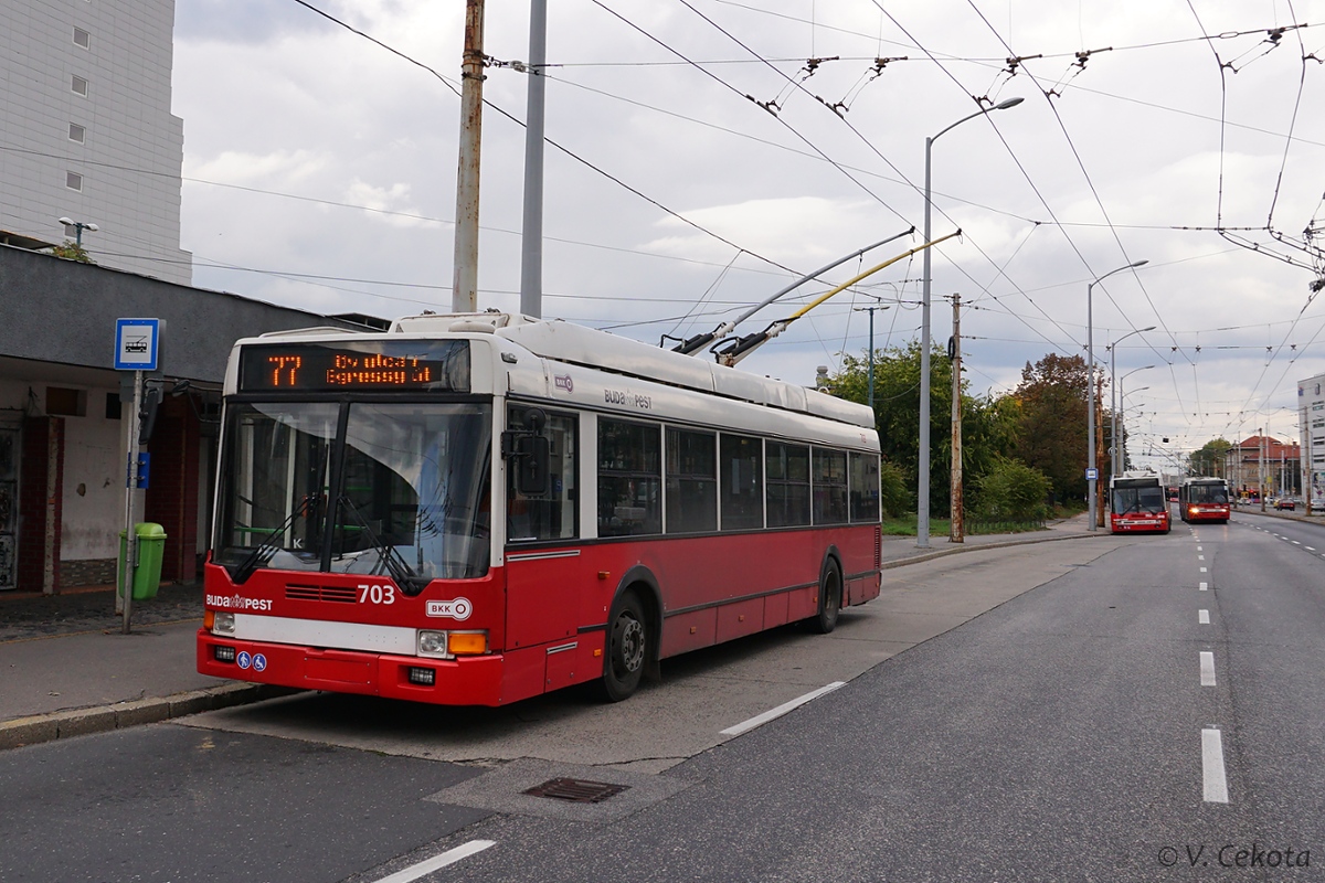 Будапеща, Ikarus 412.81 № 703