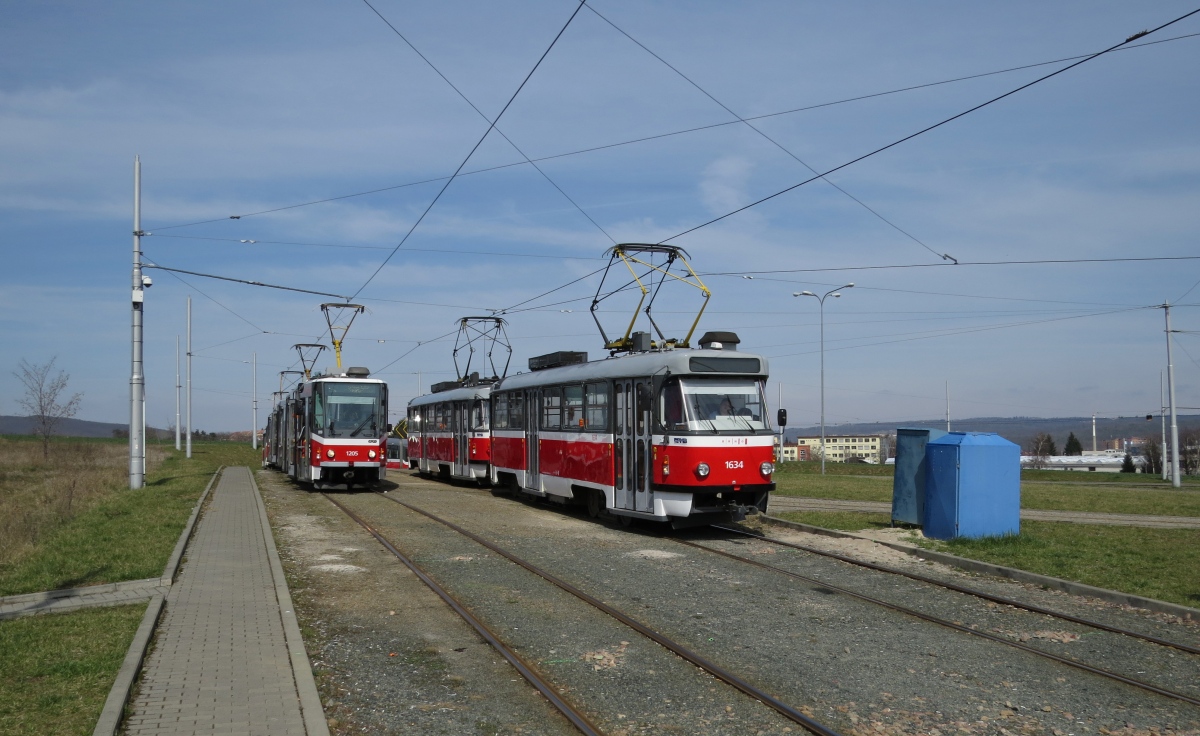 Брно, Tatra T6A5 № 1205; Брно, Tatra T3G № 1634; Брно, Tatra T3G № 1631