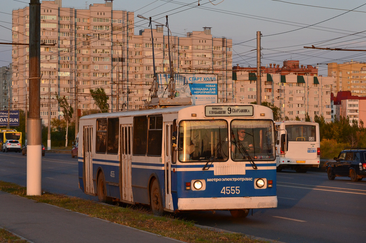 Волгоград, ЗиУ-682Г-016 (012) № 4555
