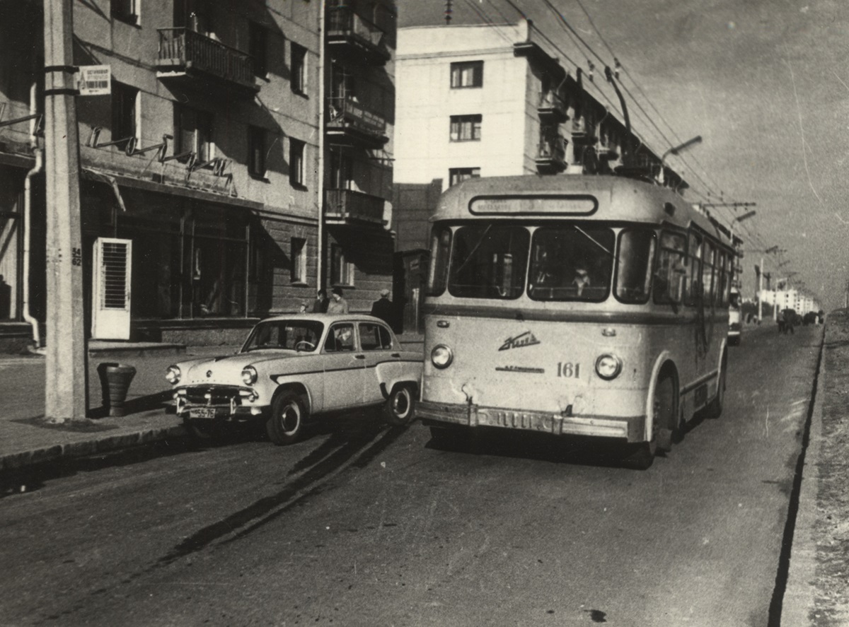 Днепр, Киев-2 № 161; Днепр — Исторические фотографии: Троллейбус
