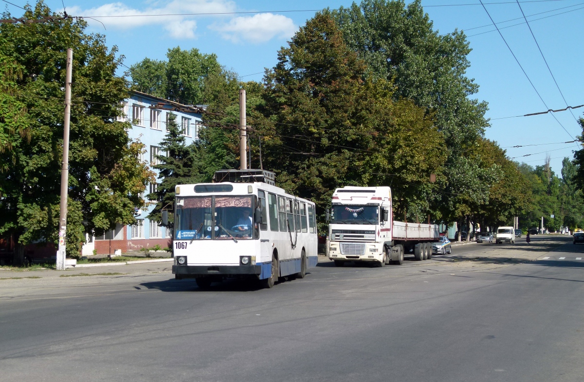 Днепр, ЮМЗ Т1Р (Т2П) № 1067