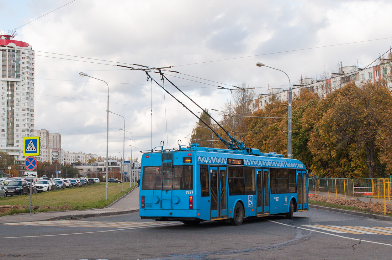 Масква, БКМ 321 № 9821