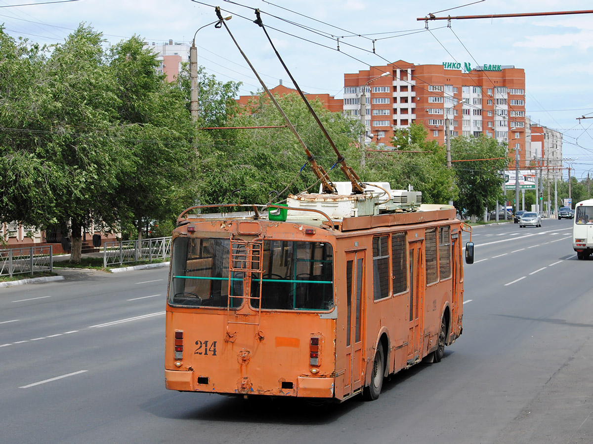 Orenburg, ZiU-682G-016.02 č. 214