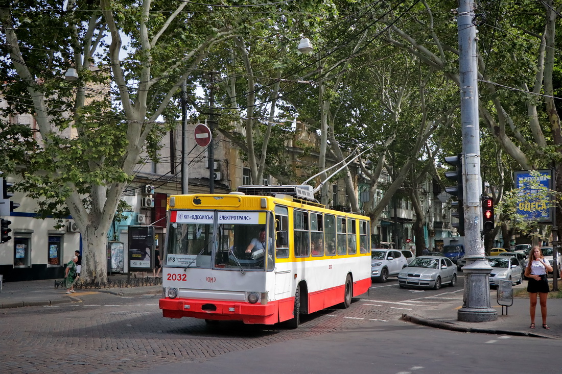 Одесса, ЮМЗ Т1Р (Т2П) № 2032