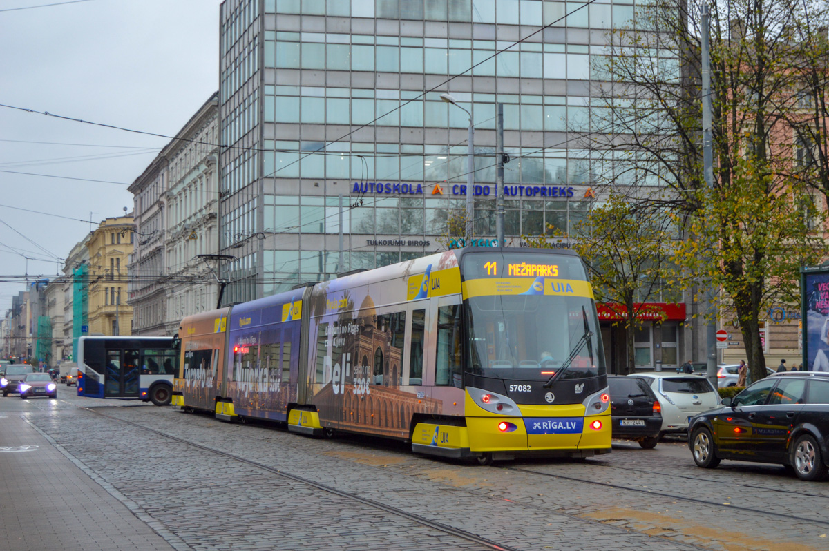 Рига, Škoda 15T ForCity Alfa Riga № 57082
