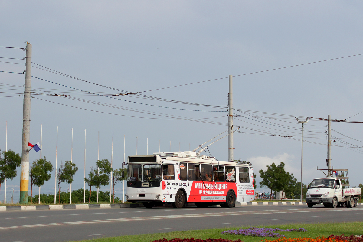 Новороссийск, ЗиУ-682Г-016.04 № 72