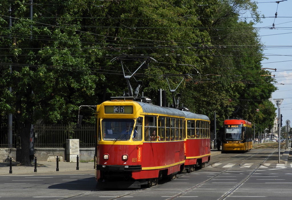 Варшава, Konstal 13N № 821