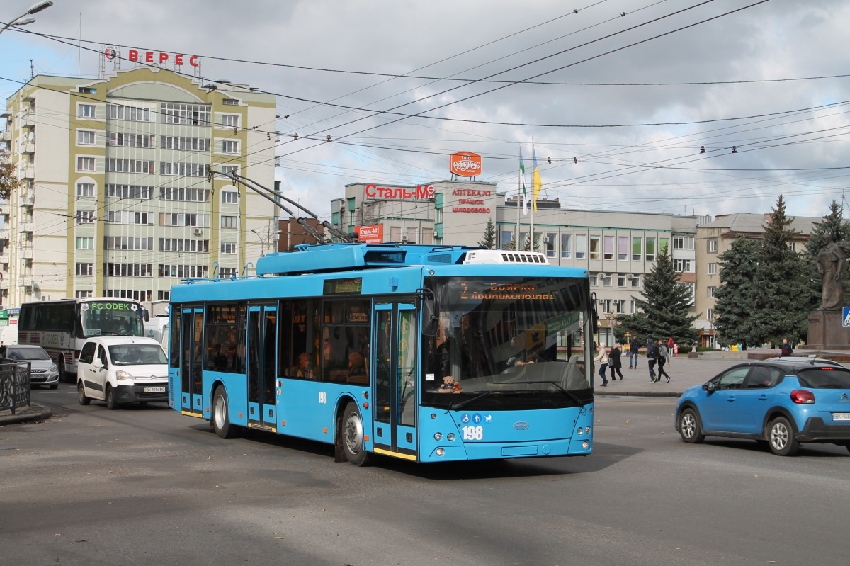 Ровно, Дніпро Т203 № 198