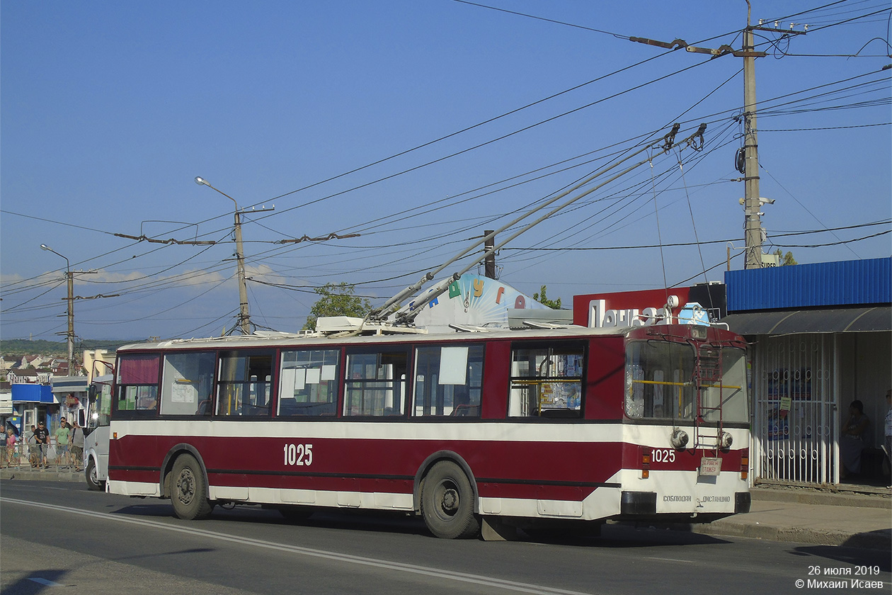 Севастополь, ЗиУ-682Г [Г00] № 1025