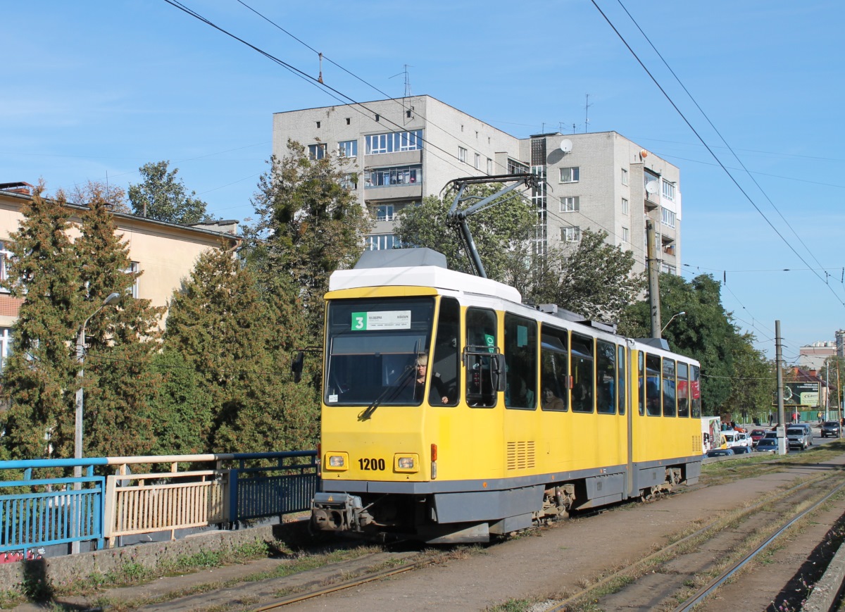 Львов, Tatra KT4DM № 1200