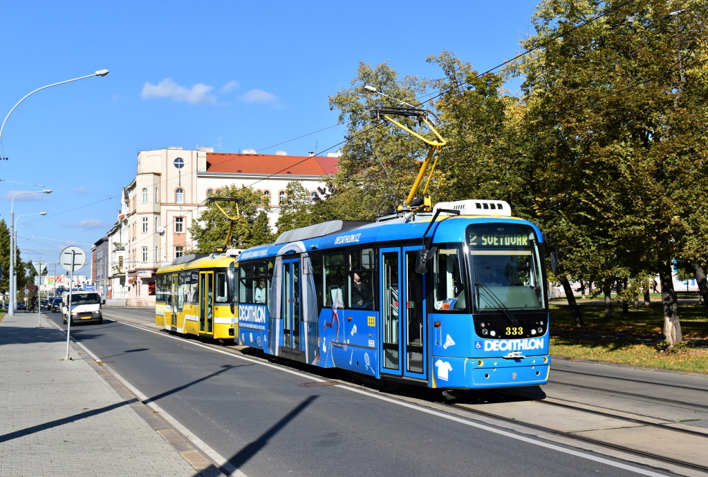 Пльзень, Vario LFR.S № 333; Пльзень, Vario LFR.S № 360