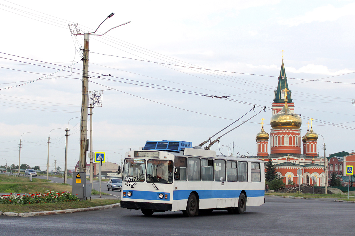Барнаул, БТЗ-52011 № 4020