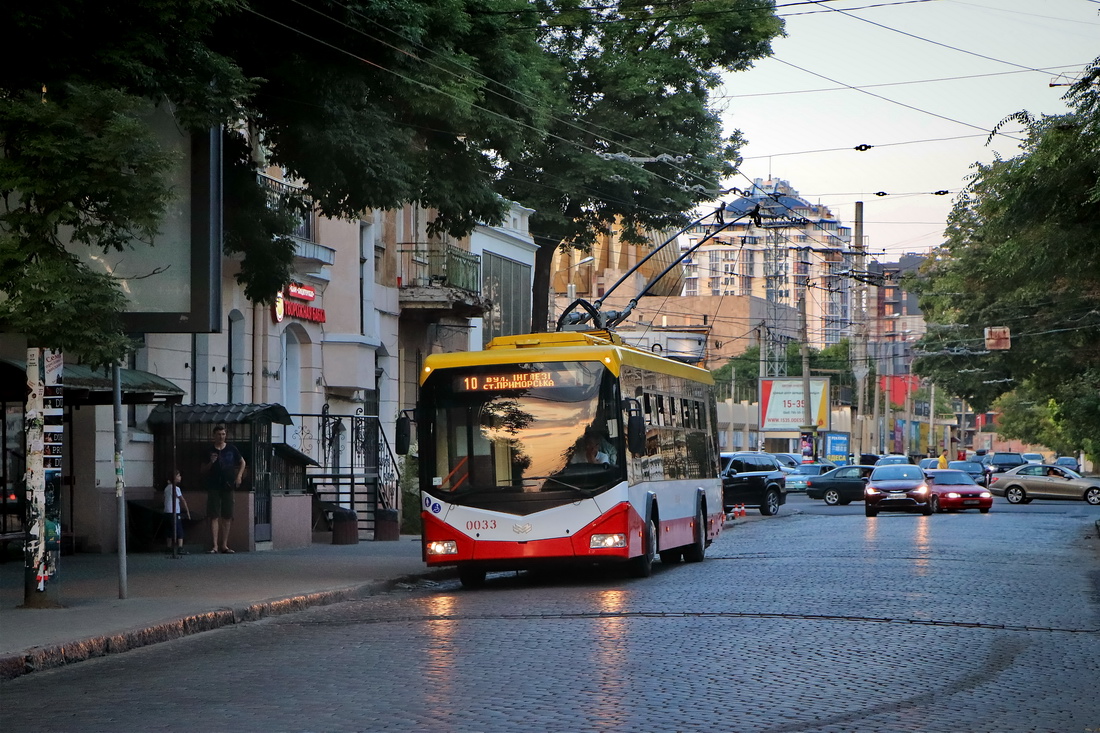 Одесса, БКМ 321 № 0033