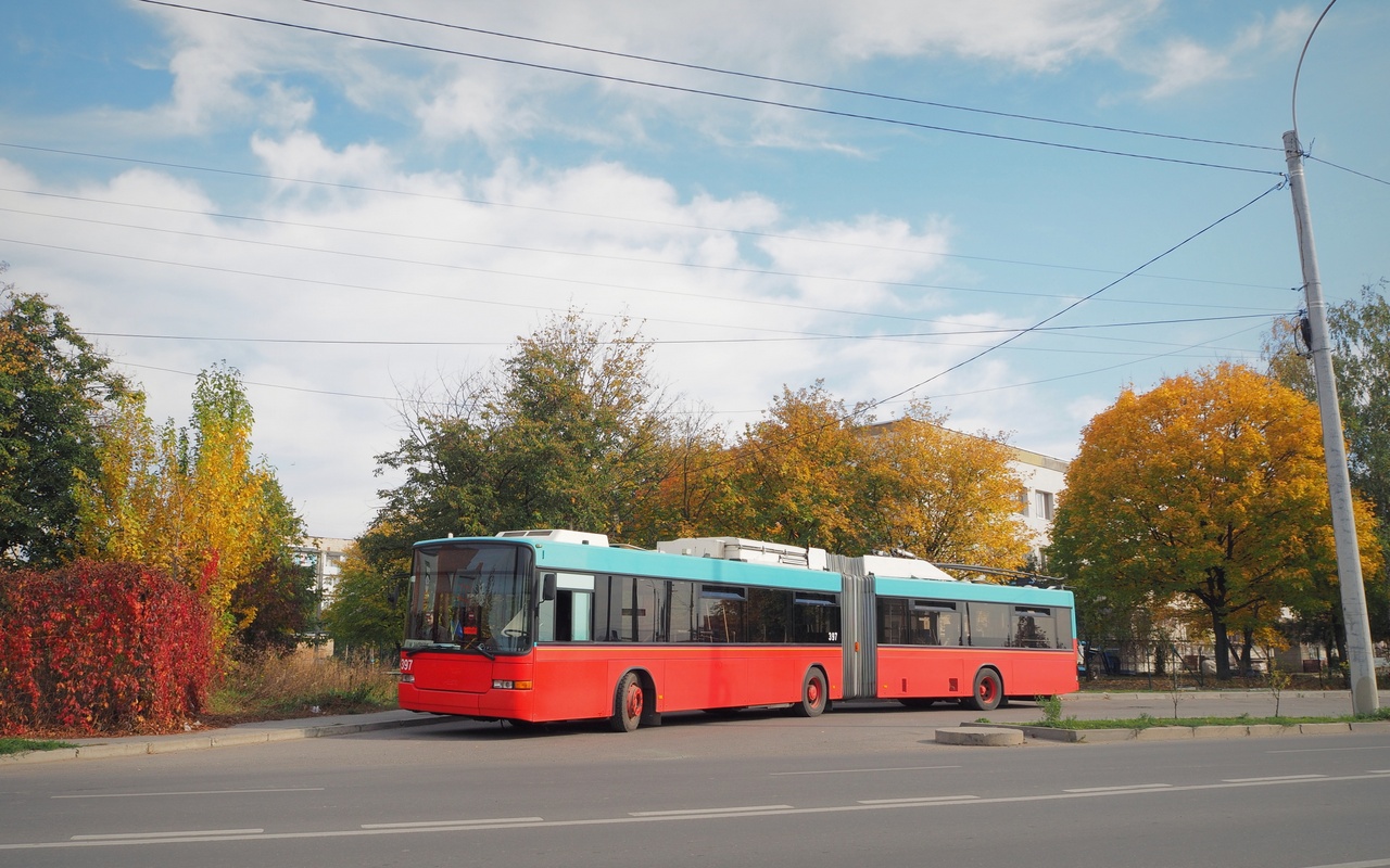 Черновцы, Hess SwissTrolley 2 (BGT-N1) № 397; Черновцы — Trip on Hess SwissTrolley 2 (BGT-N2) # 397, 13/10/2019 Черновцы, Hess SwissTrolley 2 (BGT-N1) № 397; Черновцы — Trip on Hess SwissTrolley 2 (BGT-N2) # 397, 13/10/2019