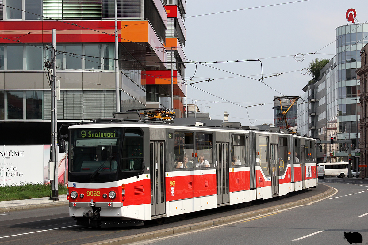 Прага, Tatra KT8D5R.N2P № 9062