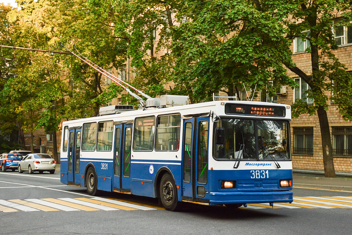 Москва, БКМ 20101 № 3831