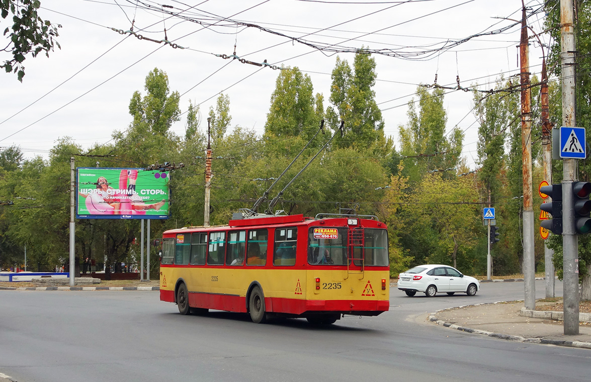 Саратов, ЗиУ-52642 № 2235