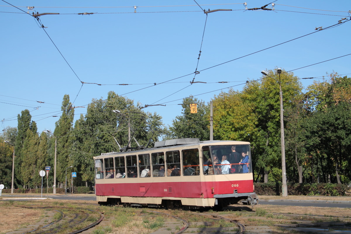 Киев, Tatra T6B5SU № 066