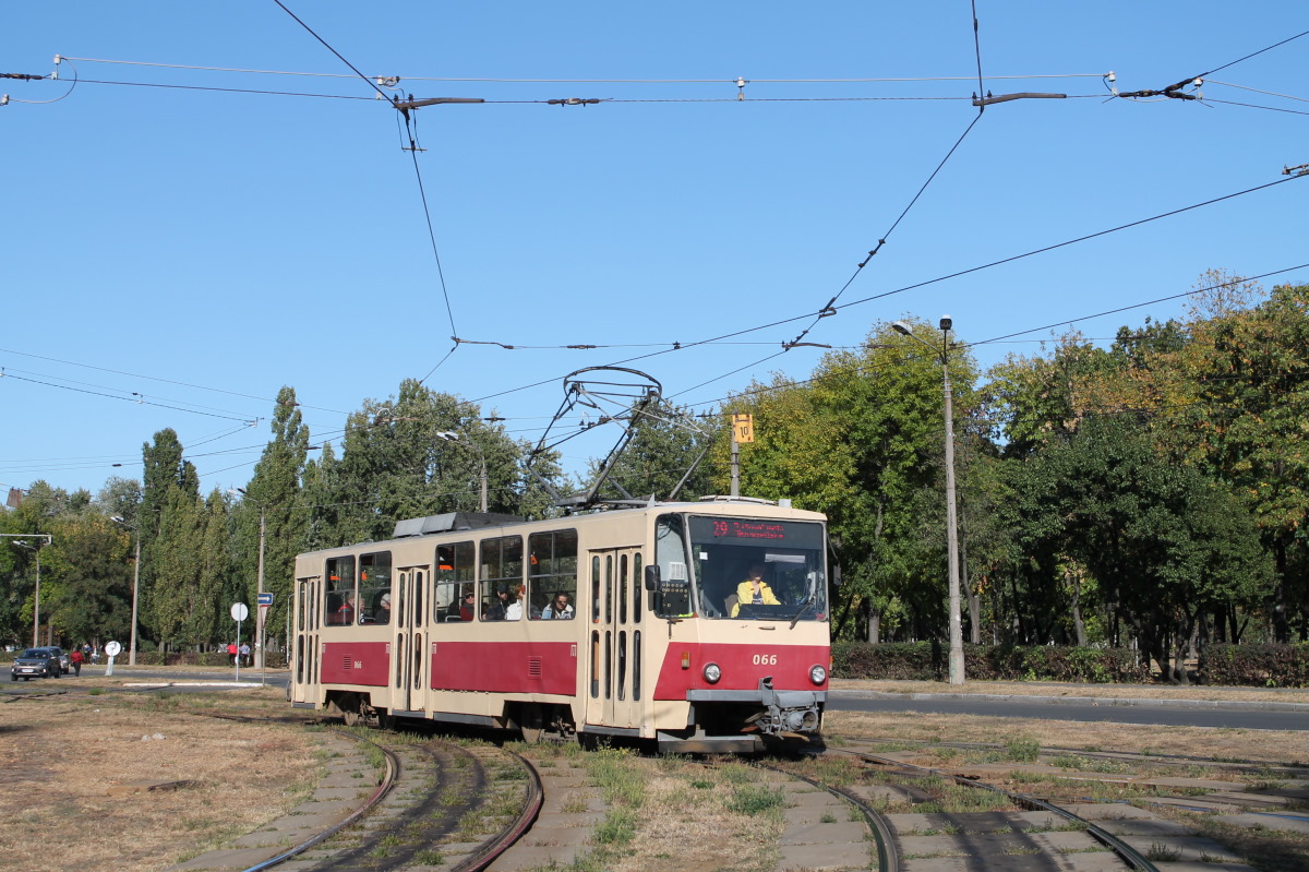 Киев, Tatra T6B5SU № 066
