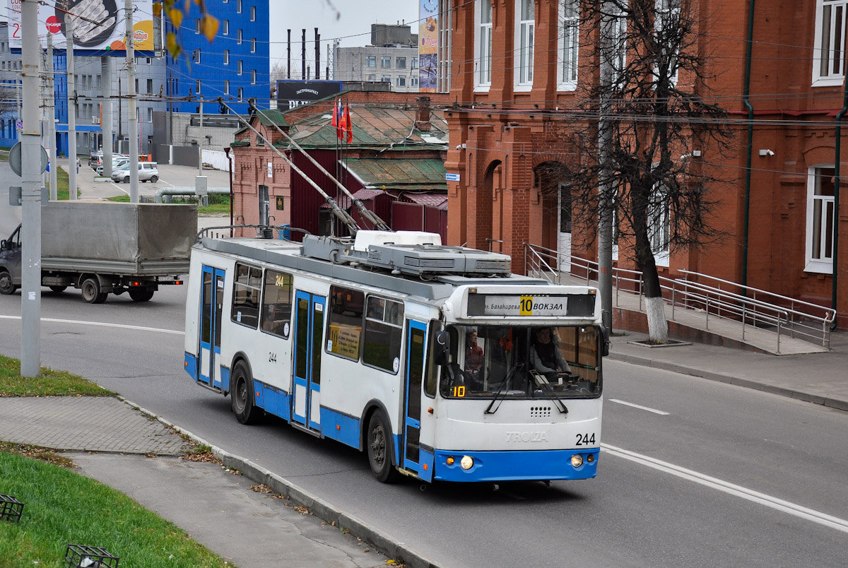 Владимир, ЗиУ-682Г-016.02 № 244