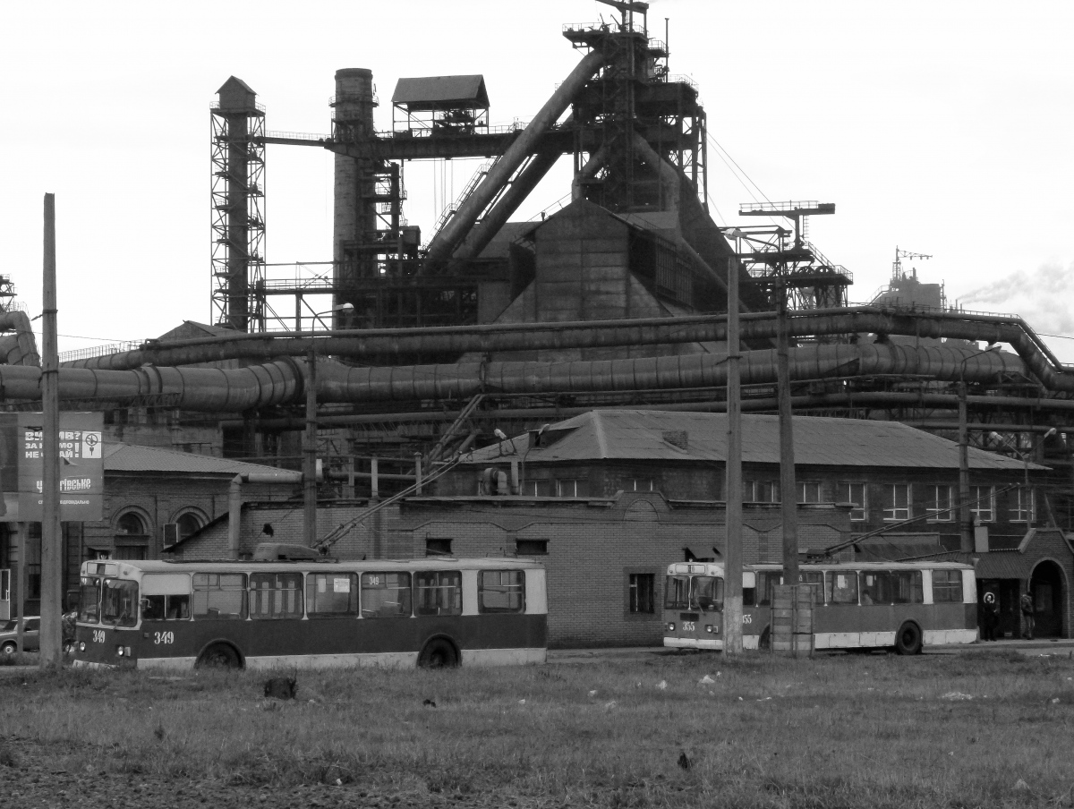 Алчевск, ЗиУ-682В-012 [В0А] № 349; Алчевск, ЗиУ-682Г [Г00] № 355