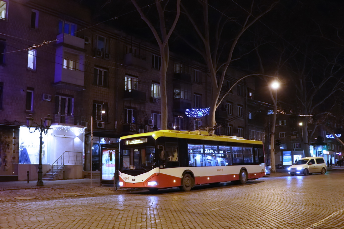 Одесса, БКМ 321 № 0007