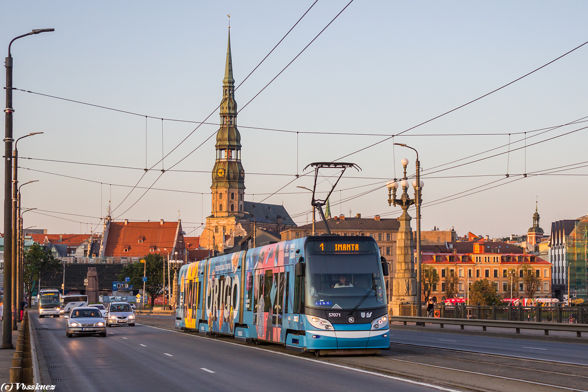 Рига, Škoda 15T ForCity Alfa Riga № 57071